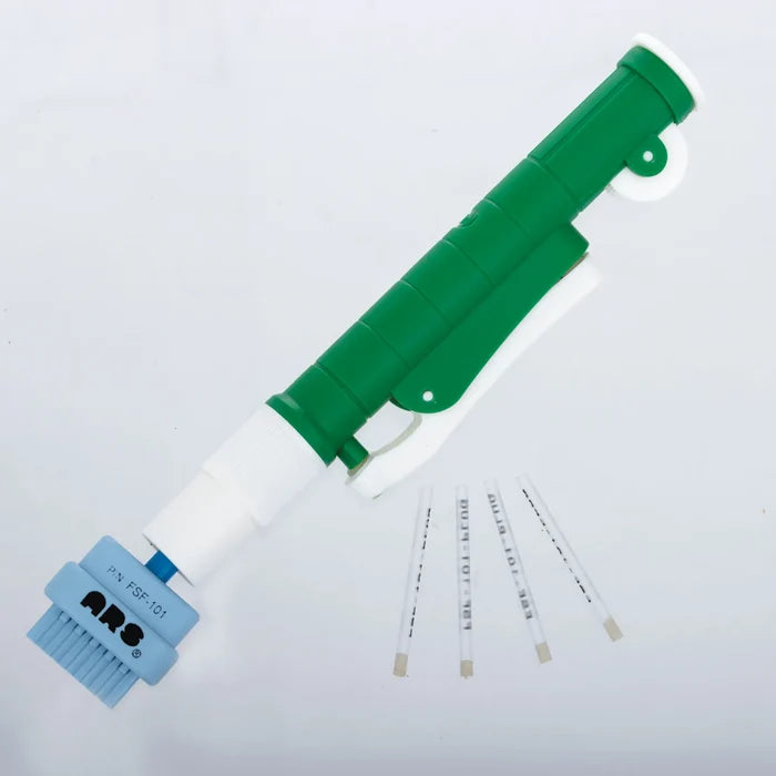 Freezing Straw Filler Kit,"Green handheld filler with blue insert and white straws"